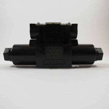 DSG-01-3C12-D24-70 - Dir Valve D03 3-Pos A->T P&B Block 24 VDC T-Box