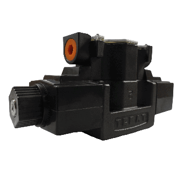 DSG-03-3C2-A120-5090 - D05 Dir Valve 3-Pos 120VAC A B P&T-Blocked Center