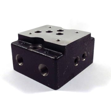 DSGM-03-R-2190 - 3/8" NPT Side Ported Sub-Plate